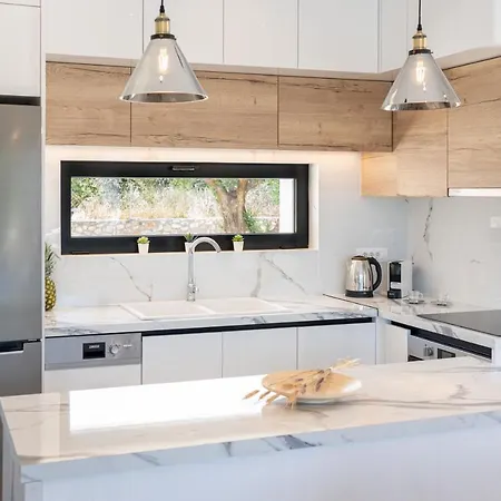 Diosas Luxury וילה Andipáta
